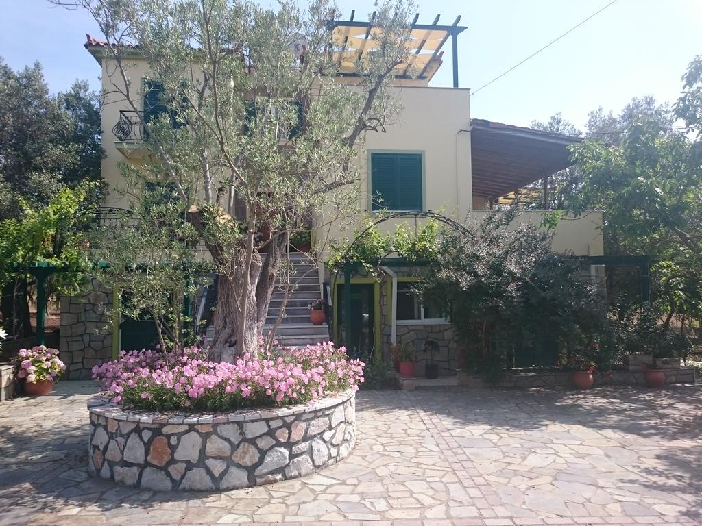 Vasiliki Studios Petra  Exteriör bild