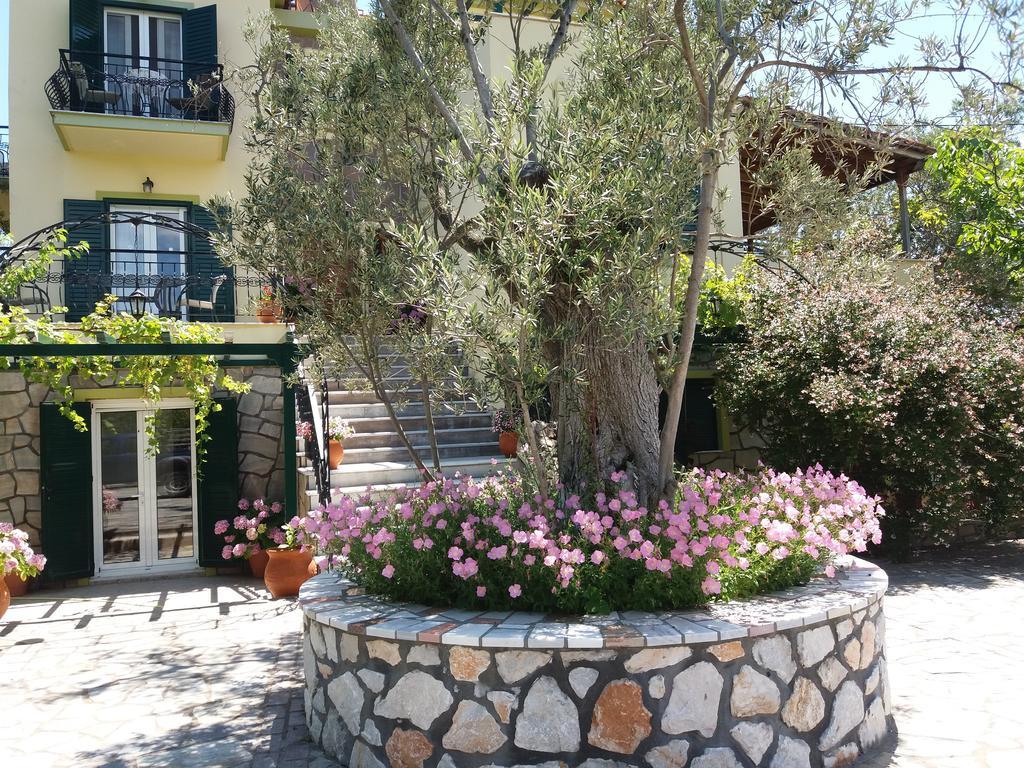 Vasiliki Studios Petra  Exteriör bild