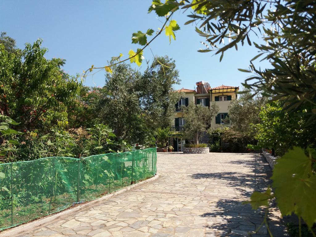 Vasiliki Studios Petra  Exteriör bild